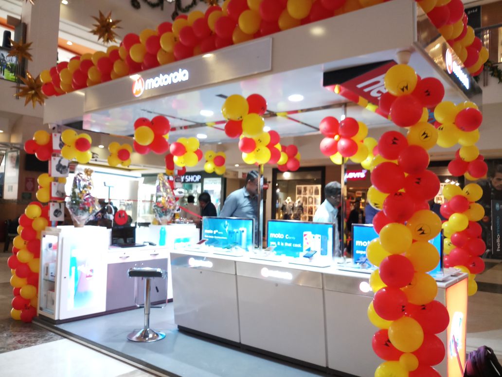 Motorola opens 17th Moto Hub in Chennai • TechVorm