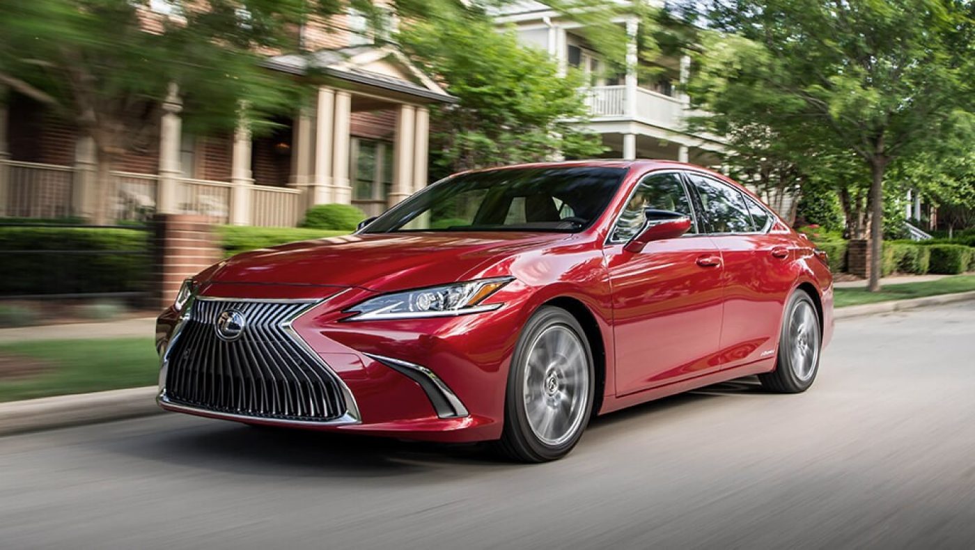Lexus ES 300h Hybrid Electric Sedan Launched in India at Rs. 59.13