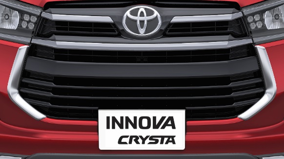 Toyota Innova Crysta Leadership Edition With Dual Tone Body
